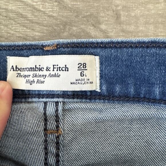 Abercrombie & Fitch High Rise Super Skinny Ankle Jeans Medium Wash sz 28/6 Long - Picture 5 of 7